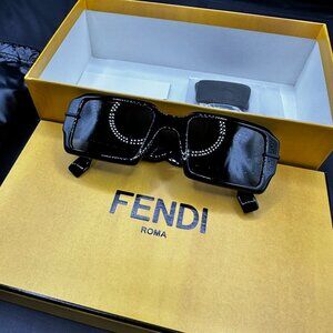 FENDI Fendigraphy Sunglasses